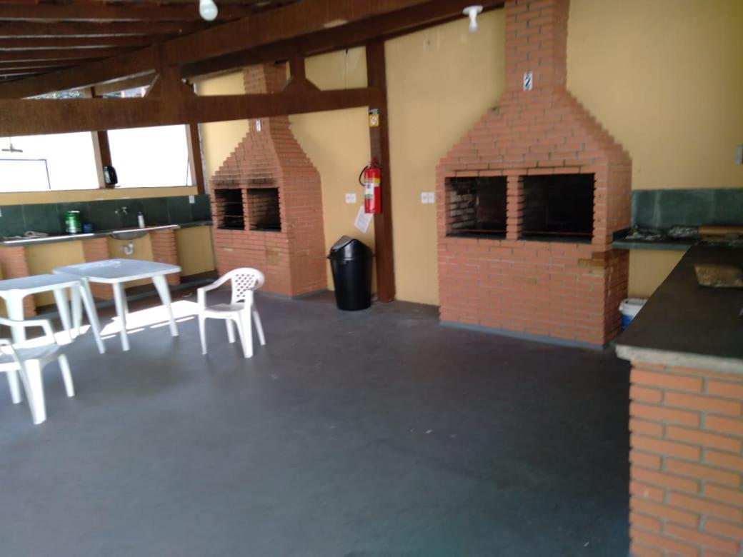 Apartamento Praia Do Lazaro Apartment อูบาตูบา ภายนอก รูปภาพ